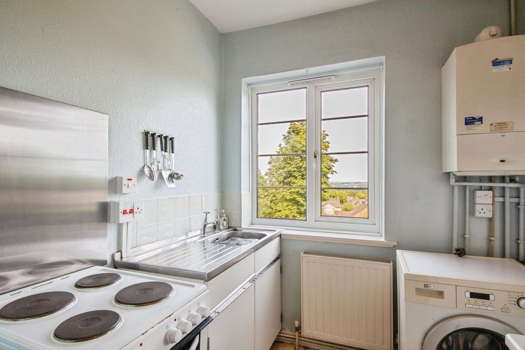 Property photo 3 of 20 Pbox-Img.Jpg