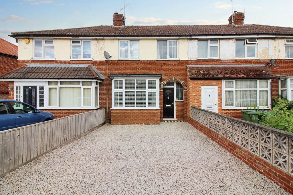 Property photo 1 of 18