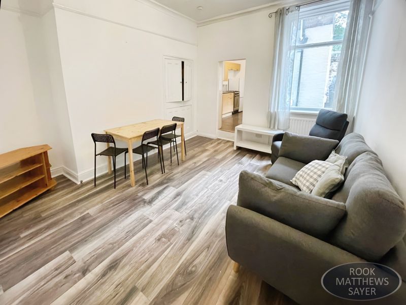 Property photo 2 of 7 Photo 7