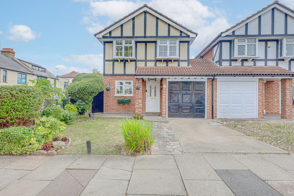 Property photo 1 of 25