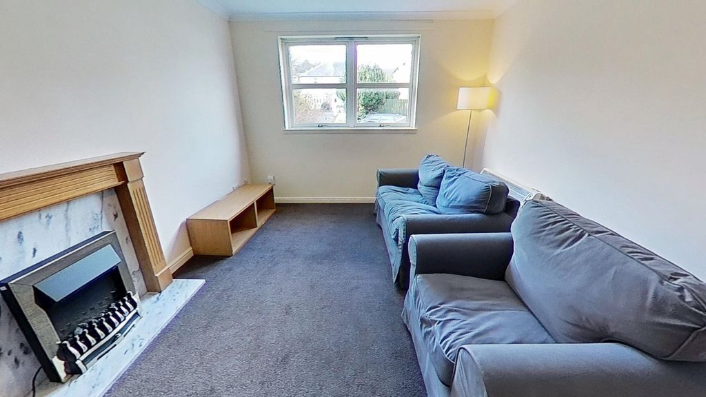 Property photo 2 of 9 Photo 2