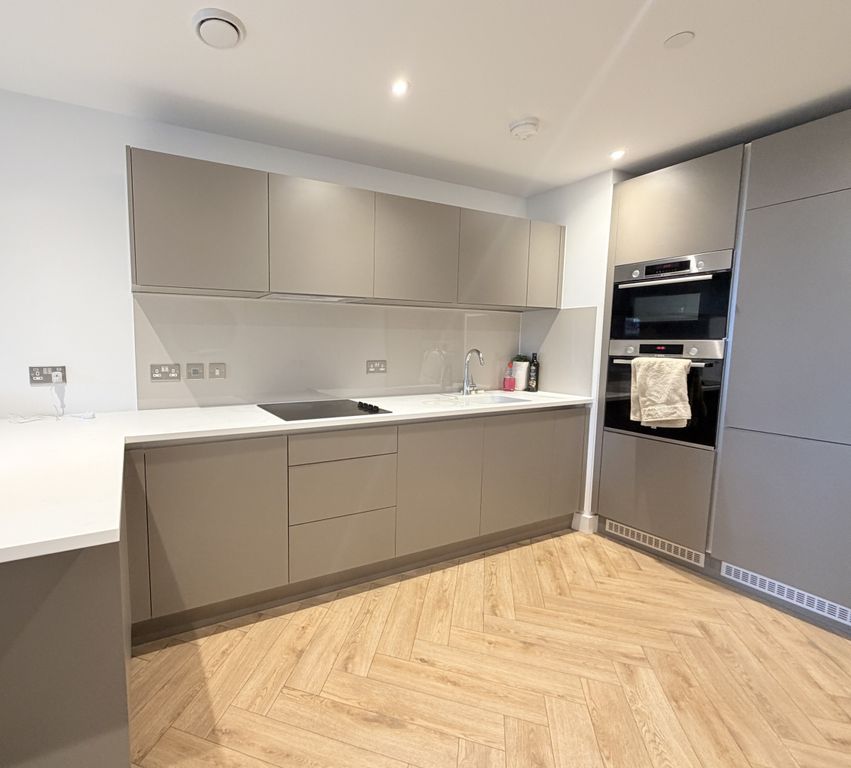Property photo 2 of 13 Gallery