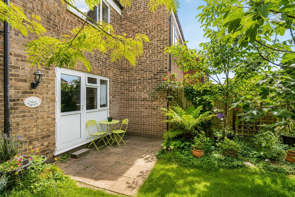 Property photo 1 of 9 Picture No. 23