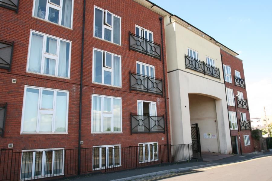 Property photo 1 of 6