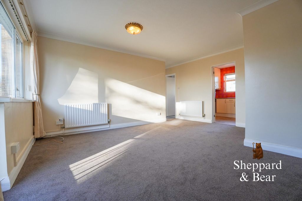 Additional image 8 of 2 bed flat for saleBeach Road, Penarth CF64