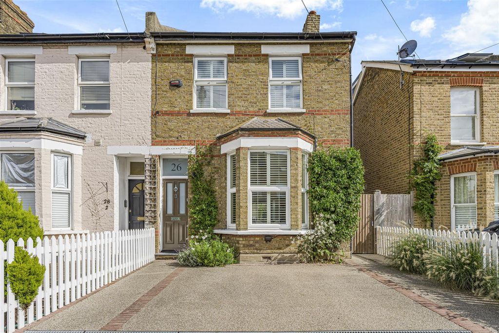 Property photo 1 of 13 External