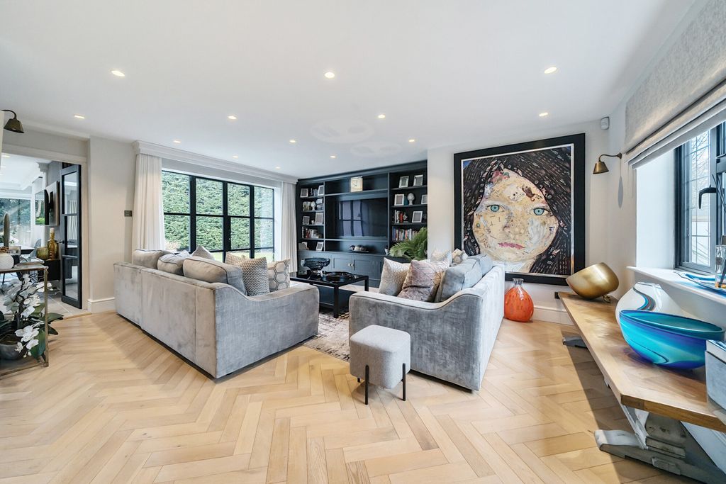 Property photo 2 of 30 Reception Room