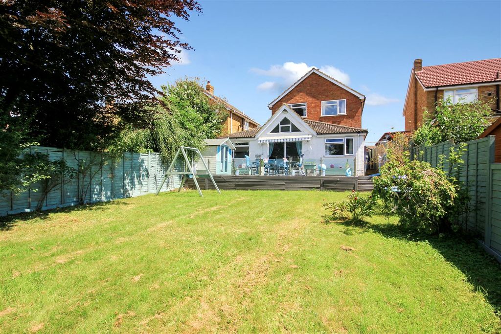 Property photo 1 of 19 Img_7071.Jpg