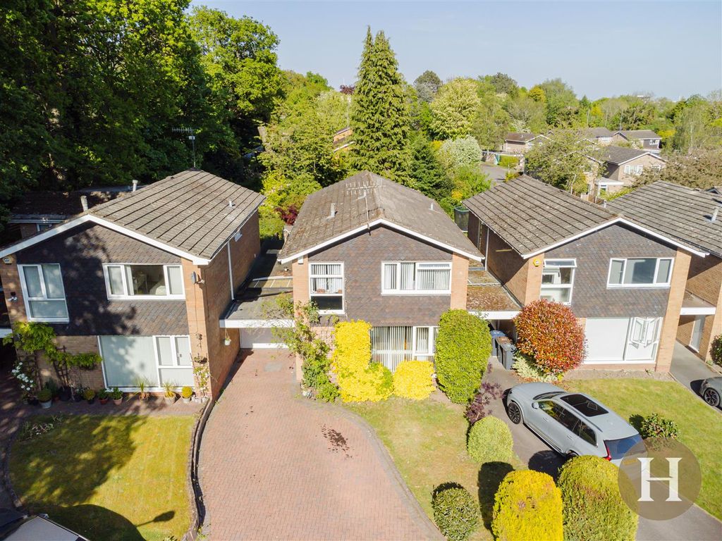 Property photo 3 of 41 Hadleigh Estate Agents-50.Jpg