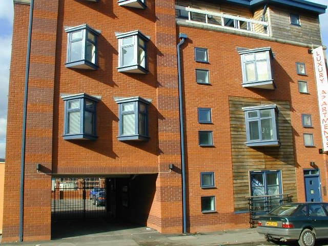 Property photo 1 of 6