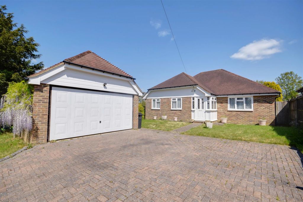 Property photo 1 of 34