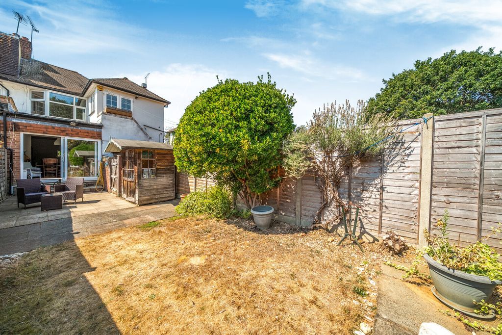Property photo 3 of 12 1503693-23-6A7F21...