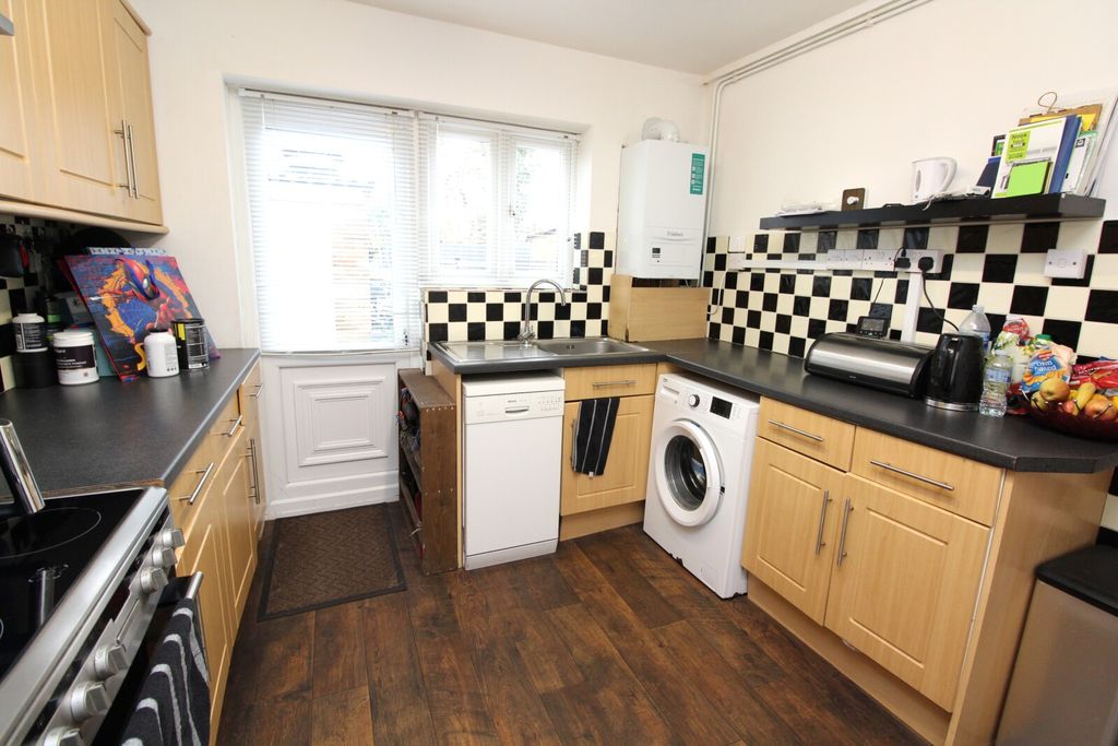 Property photo 3 of 8 Kitchen View 1