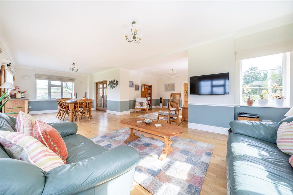 Property photo 3 of 50 High Res-41.Jpg