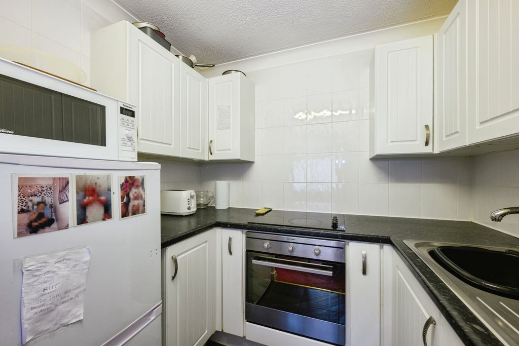 Property photo 3 of 12 Pbox-Img.Jpg