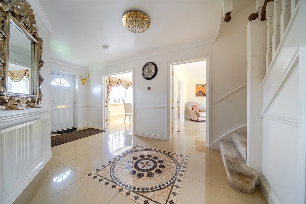 Additional image 73 of 6 bed country house for saleSandringham Drive, Dartford, Kent DA2