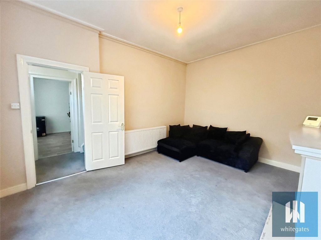 Property photo 3 of 9 Picture No. 13