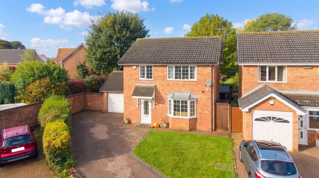 Property photo 1 of 24
