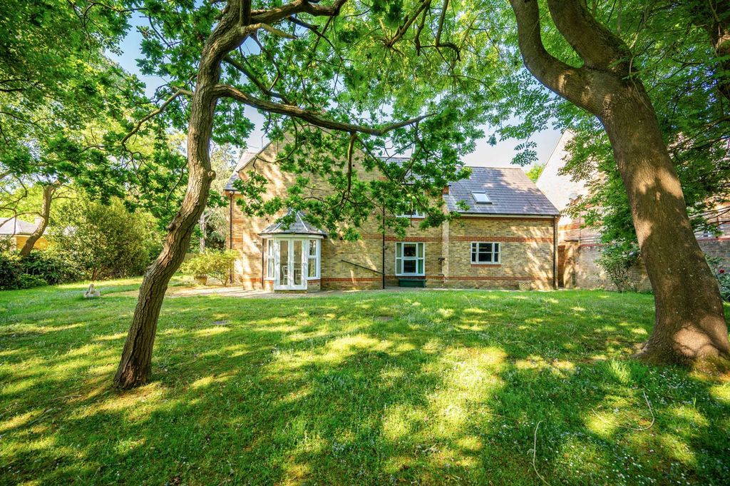 Property photo 3 of 15