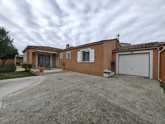 Property photo 1 of 25