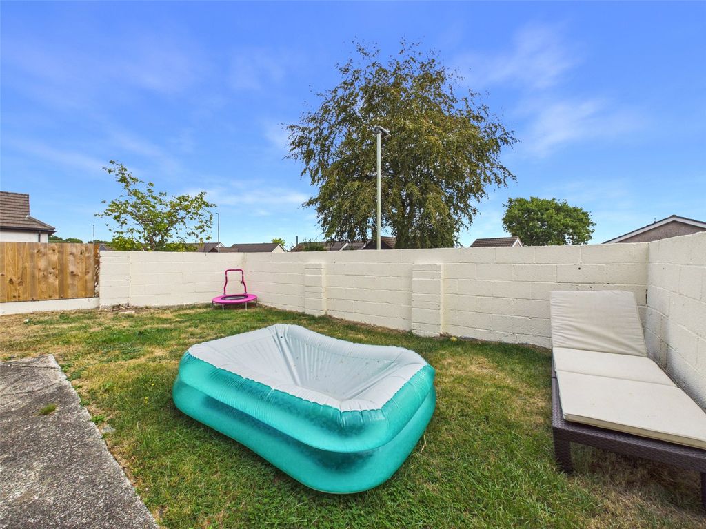 Property photo 2 of 19 Picture No. 28