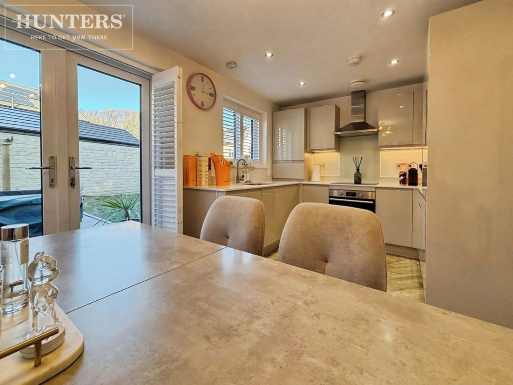 Property photo 3 of 18 Pbox-Img.Jpg