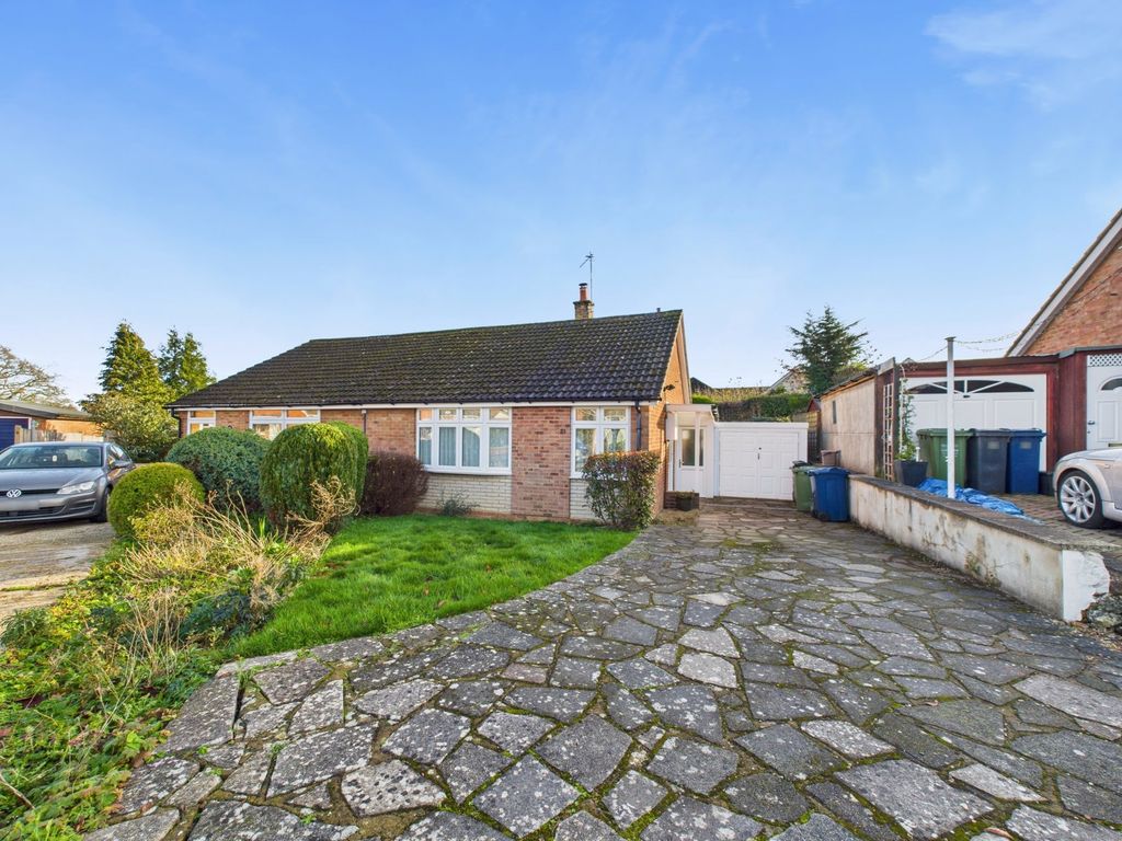 Property photo 1 of 14 Front