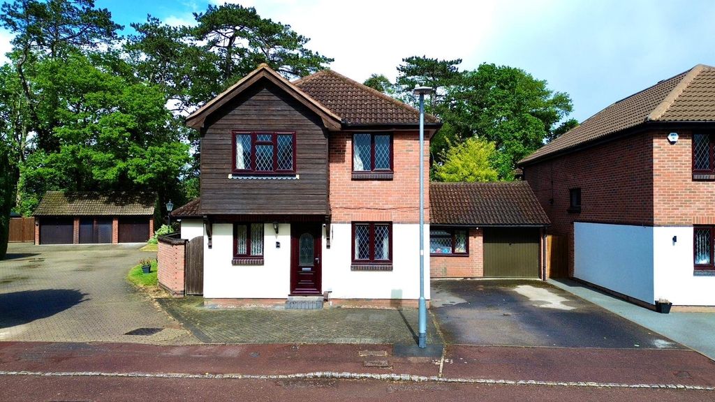 Property photo 1 of 15 Picture No. 21