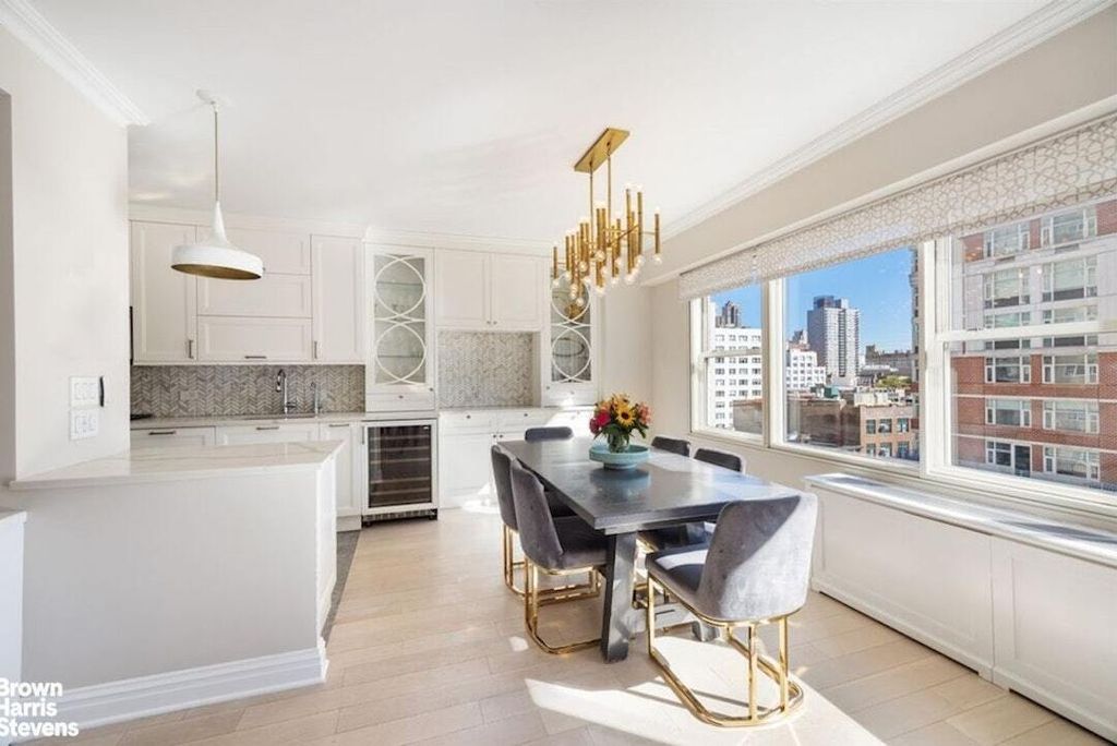 Property photo 3 of 13 <Alttext/>