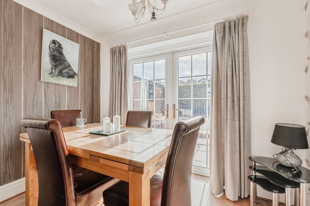 Property photo 3 of 20 Pbox-Img.Jpg