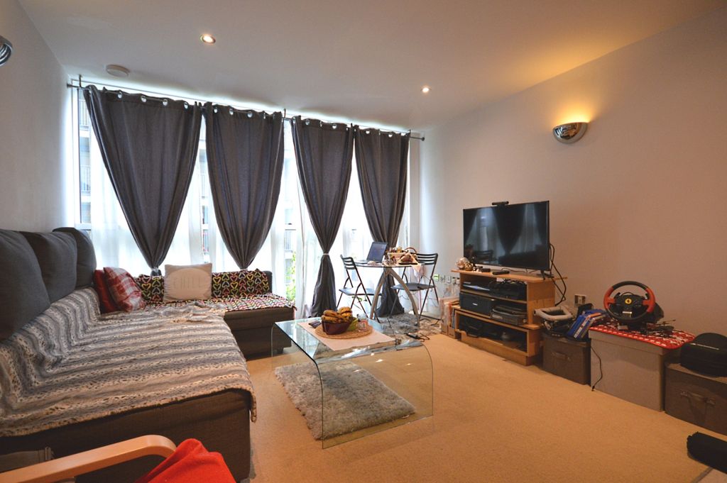 Property photo 2 of 5 Gallery