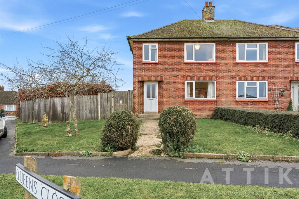 Property photo 1 of 32 Ar709060.Jpg