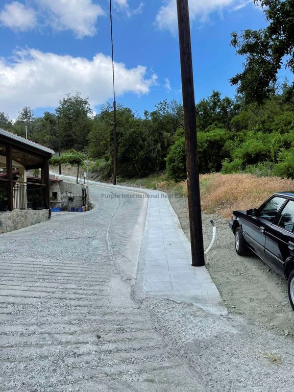 Property photo 2 of 5