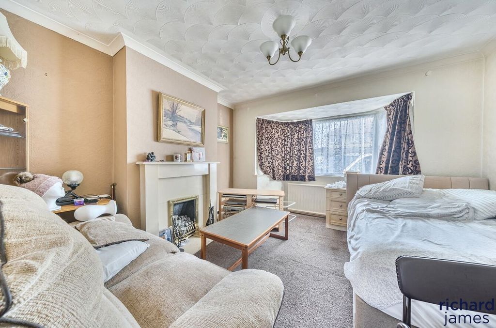 Property photo 2 of 18 196Cfc6590334F73Af249Dfb6d102d73