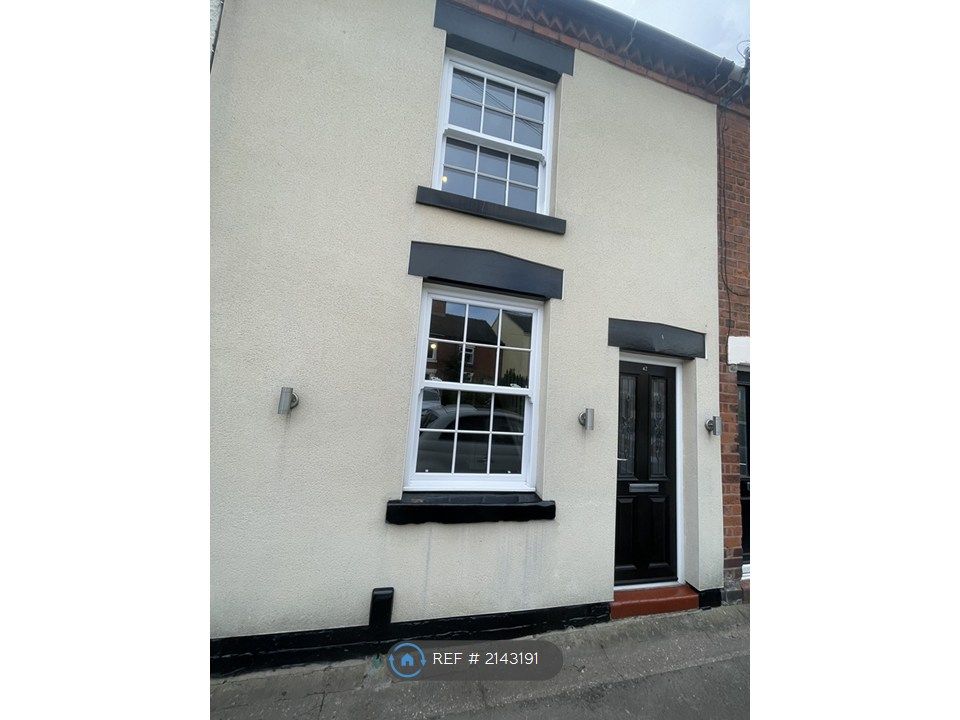 Property photo 2 of 35