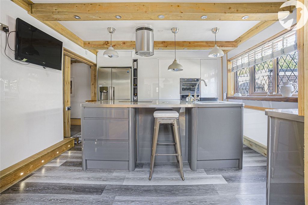 Property photo 3 of 38 Robinson Jackson