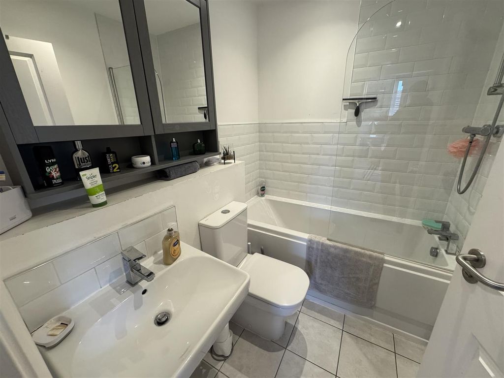 Property photo 1 of 8 Img_9815.Jpeg