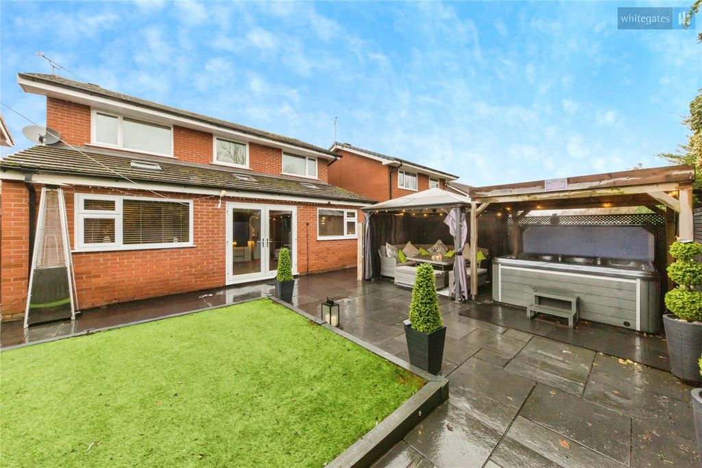 Property photo 2 of 29 Picture No. 46