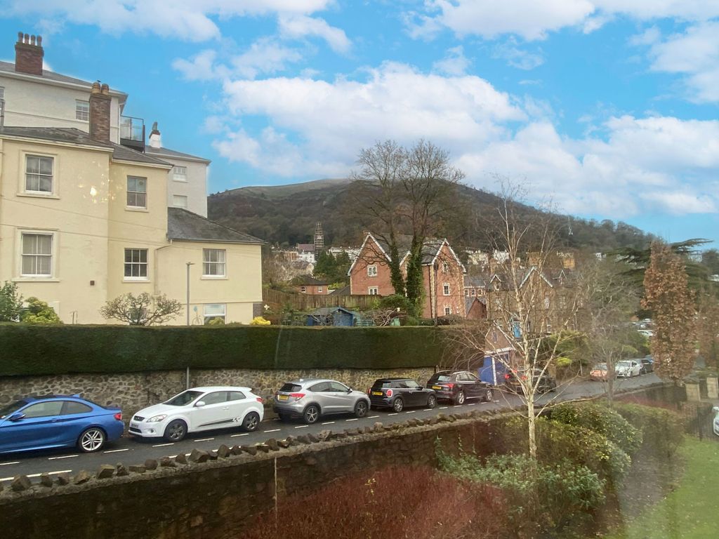 Additional image 5 of 1 bed flat for saleVictoria Road, Malvern, Worcestershire WR14