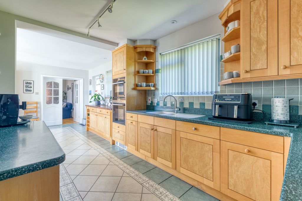 Additional image 6 of 4 bed detached house for saleMaison Du Cerisier, St Brelade JE3