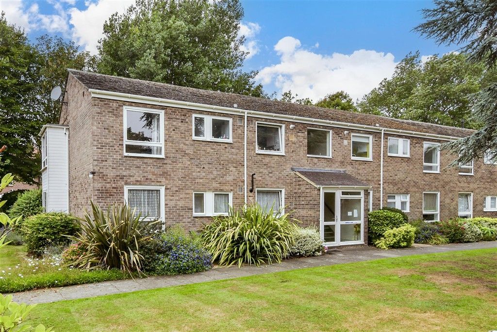 Property photo 2 of 9 External (Web)