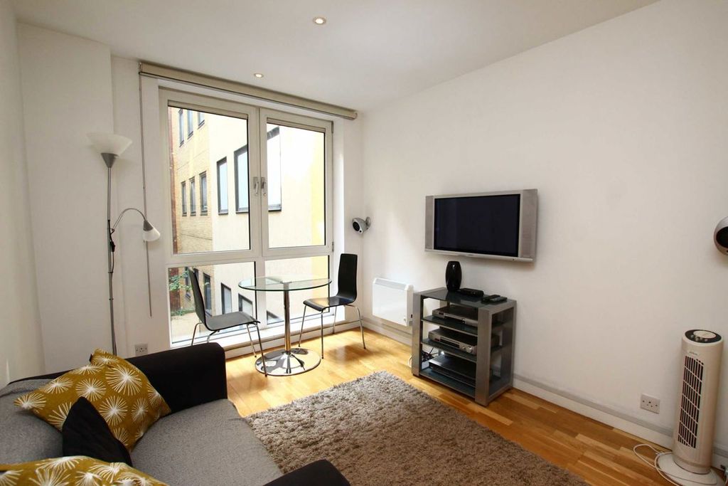 Property photo 2 of 4