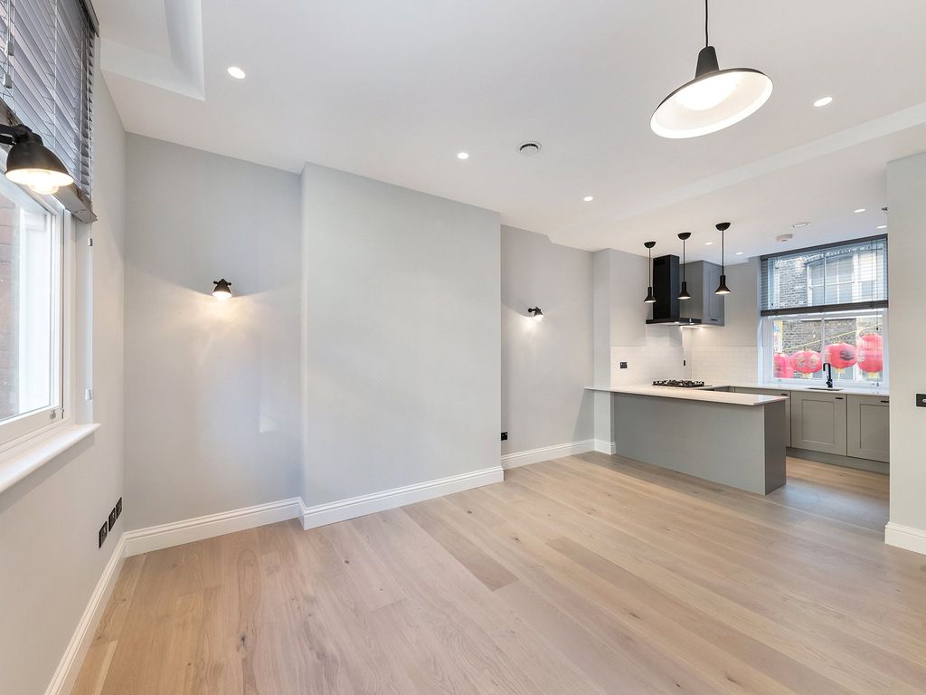 Property photo 3 of 9 Shaftesbury