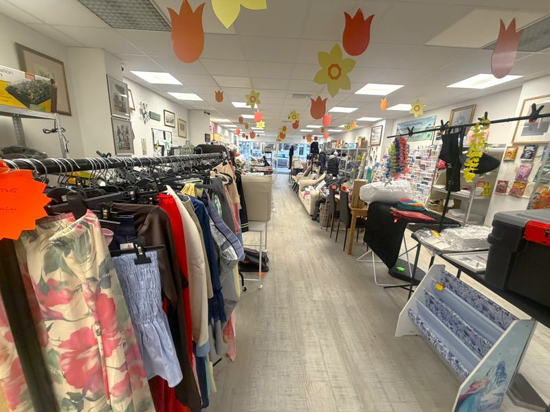 Property photo 2 of 5 Photo 4