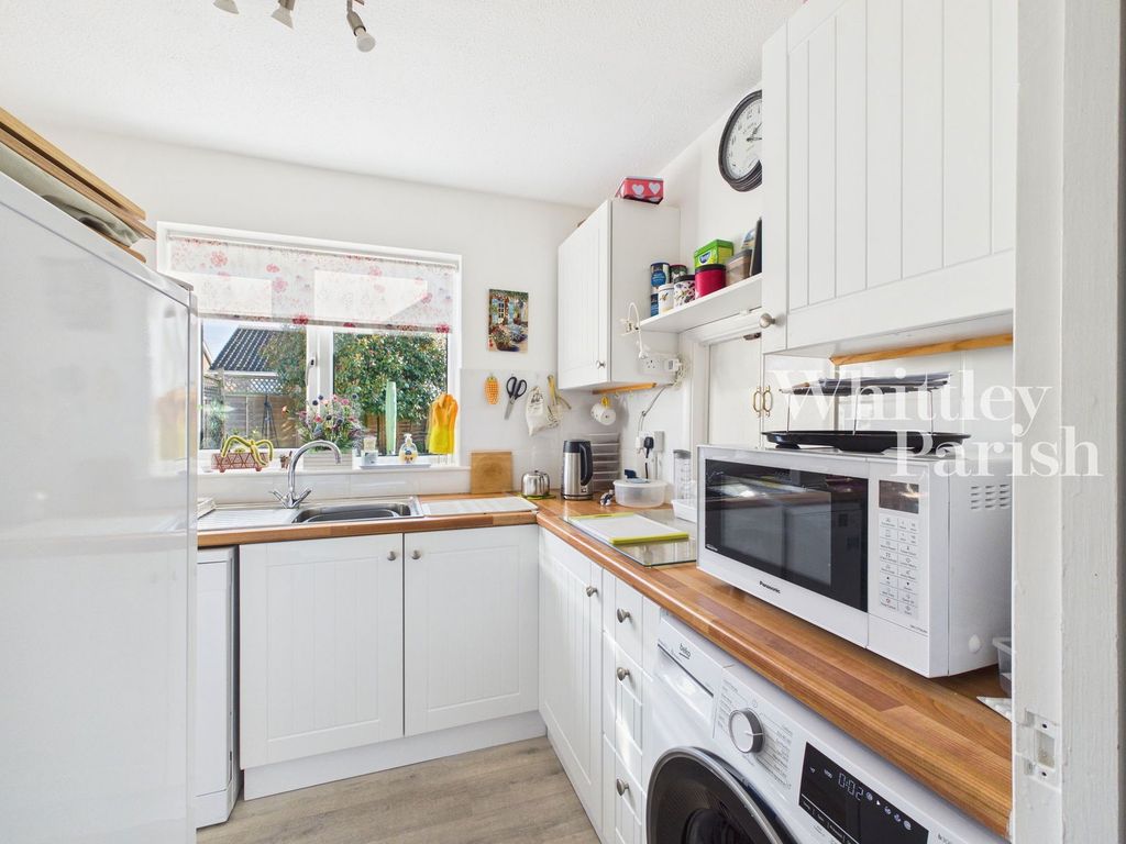 Property photo 3 of 11