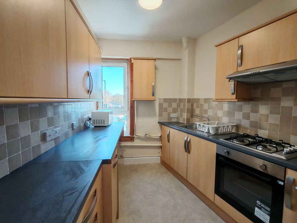 Property photo 2 of 9 Photo 2