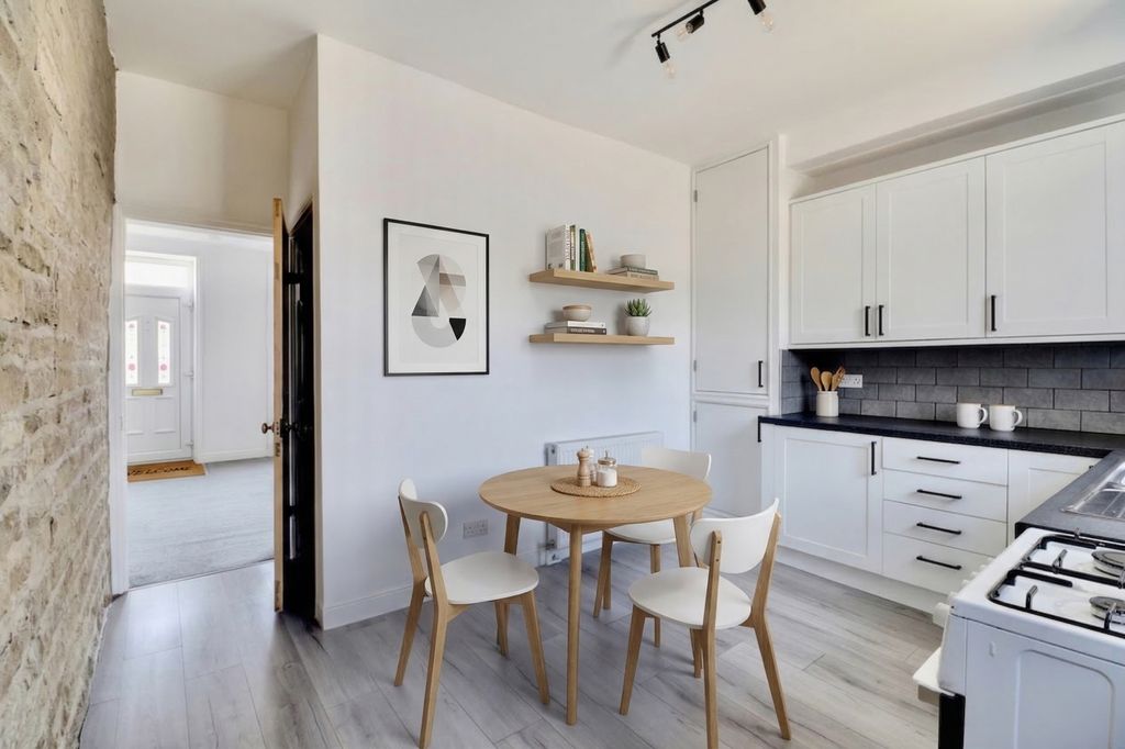 Property photo 1 of 18 Staged Kitchen