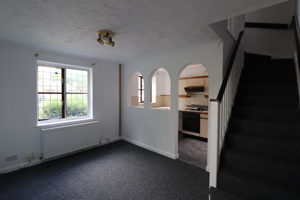 Property photo 2 of 5