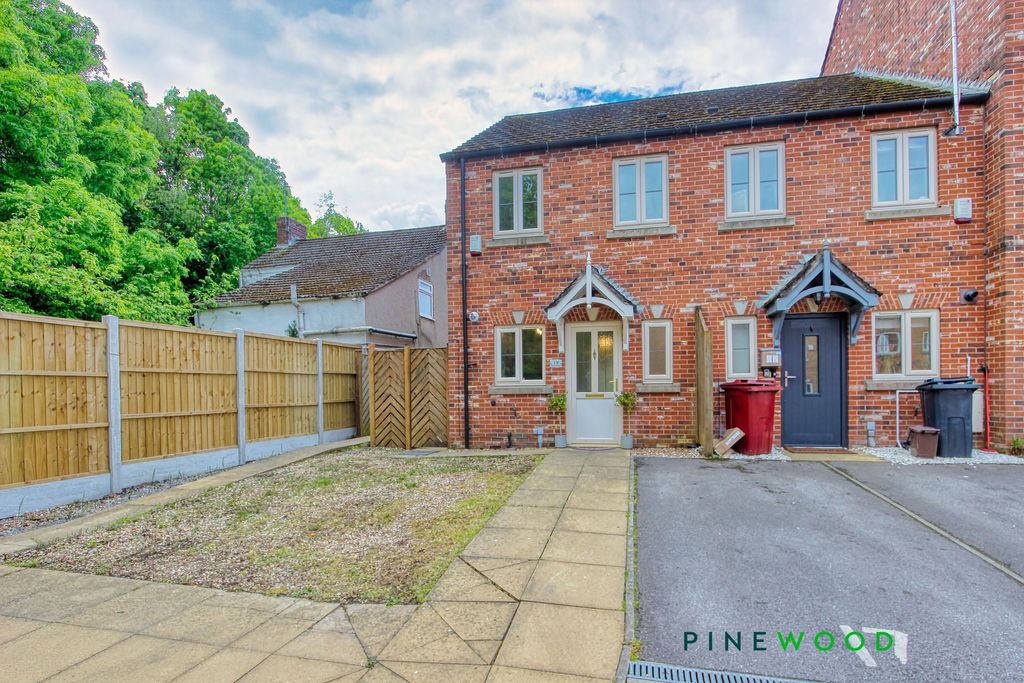 Property photo 1 of 16 Front