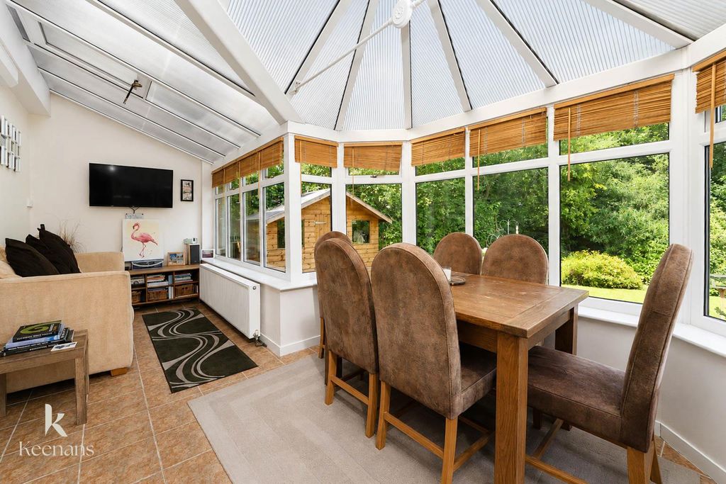 Property photo 3 of 48 5.Jpg